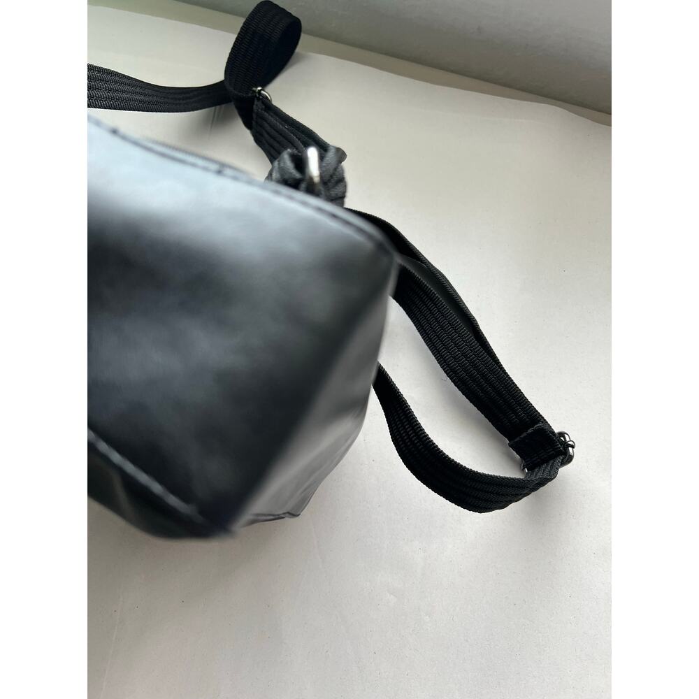 Ordning Reda Backpack Black Small Zipper Nylon Leather Trim Travel - Picture 7 of 10